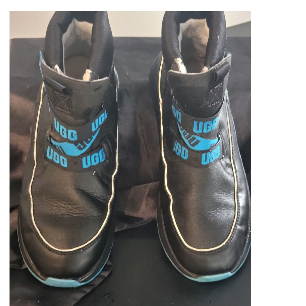 UGG Kids Butte II C12 Waterproof Boots Black Blue 1104689K Size 5 Kids